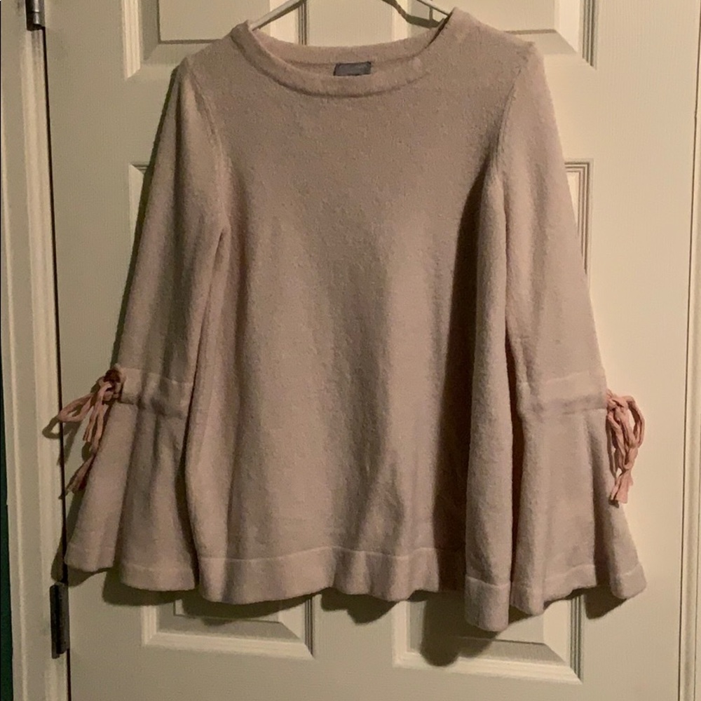 Cream colored S Octavia maternity sweater